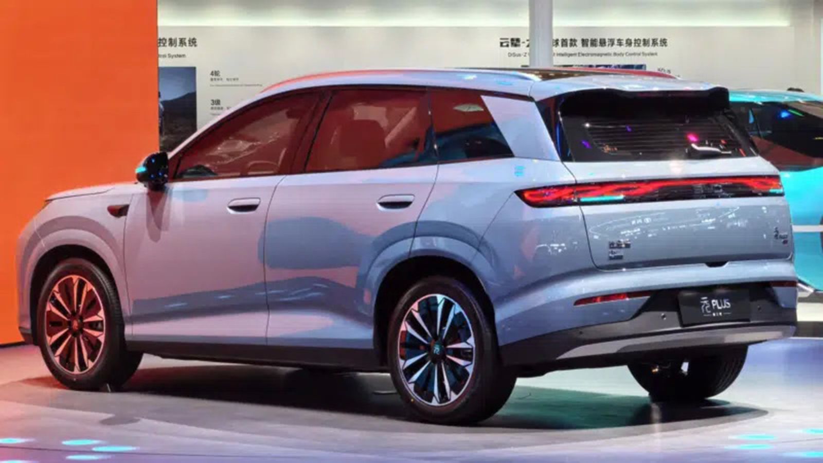 Νέο BYD Atto 3: Ντεμπούτο με έως 327 άλογα και 630 χλμ. αυτονομία